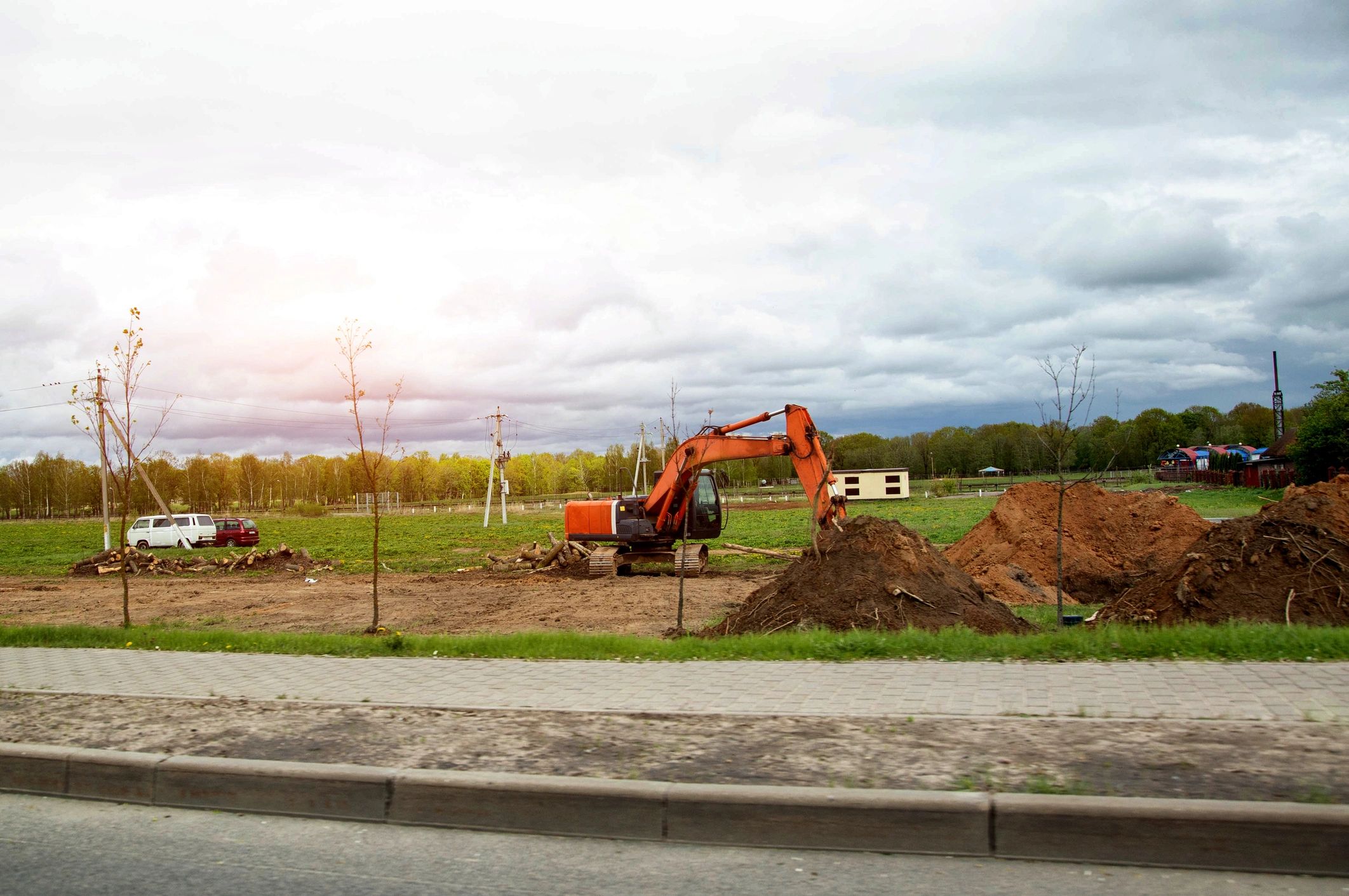 Grading and earthwork equipment
